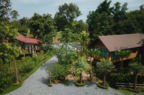 บ้านสวนแ��้วคำแพง Baan Suan Kaew Khampaeng
